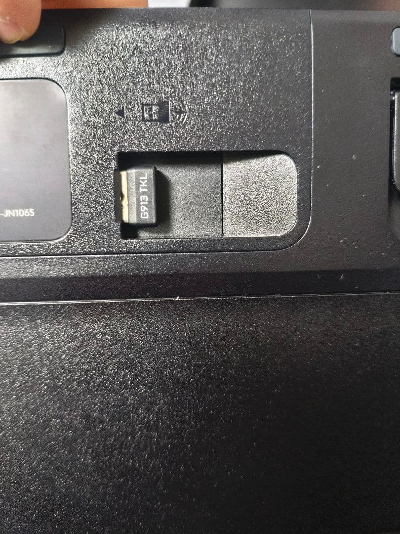 logicool G913 TKL ワイヤレスキーボード