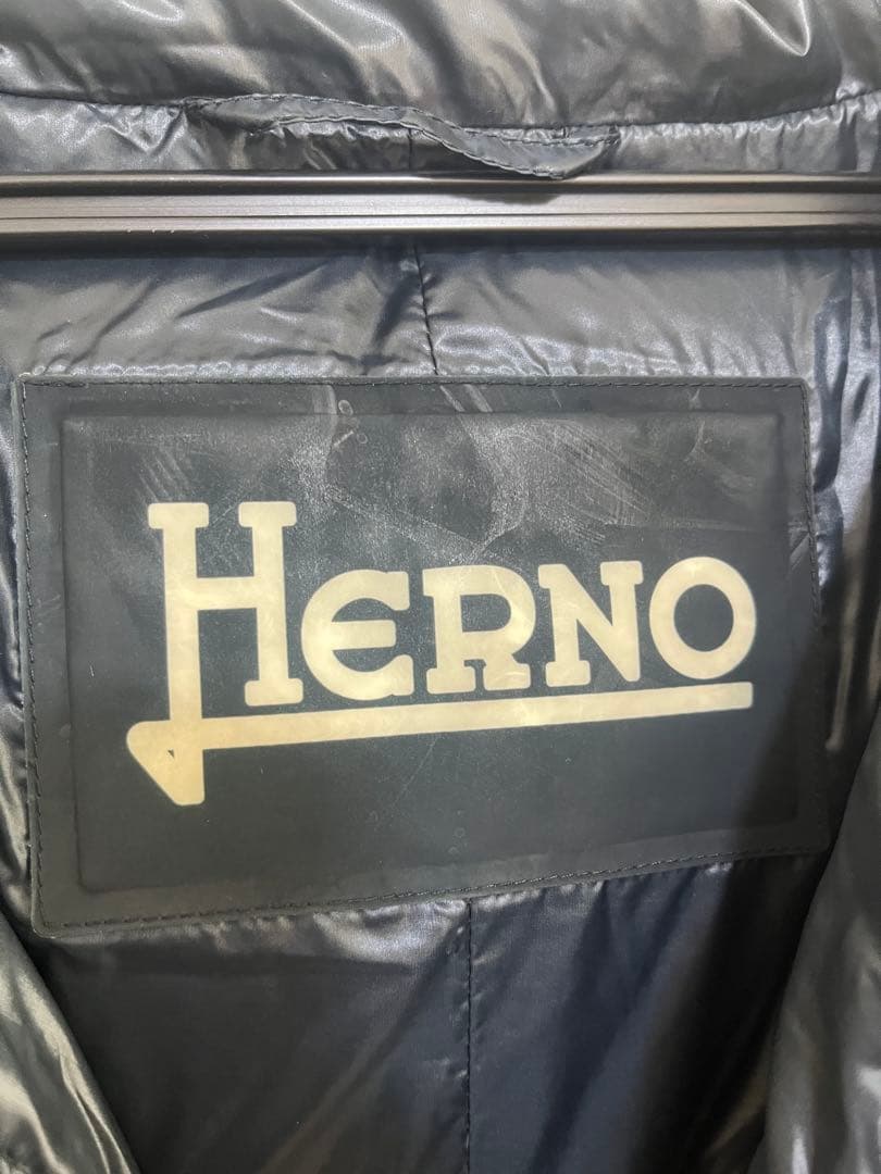 Herno38サイズダウンジャケット フード付き