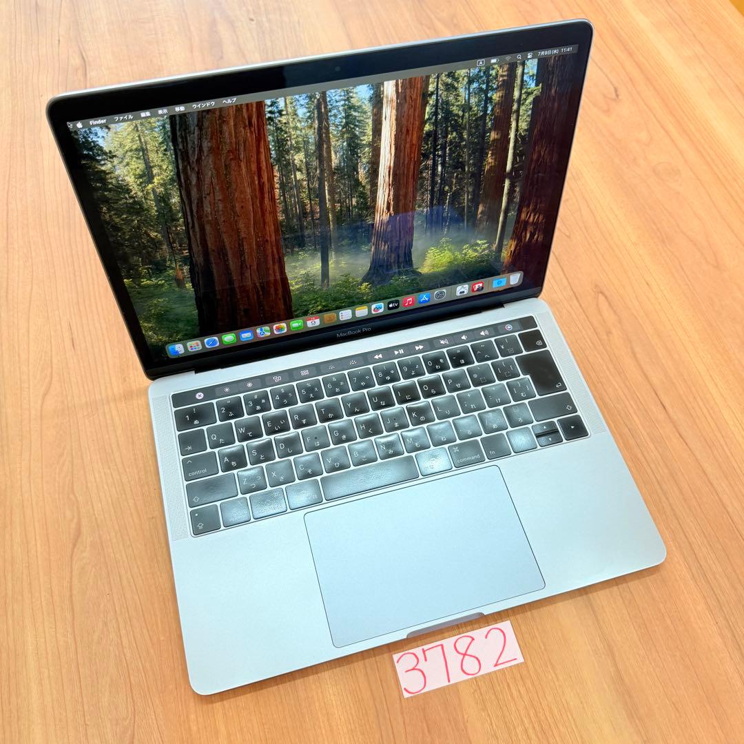 MacBook pro 13インチ 2019 i7 メモリ16GB SSD1TB