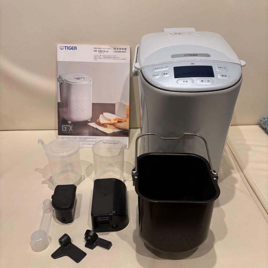 タイガー　KBD-X100 WF 米粉パンも焼ける　IHホームベーカリー