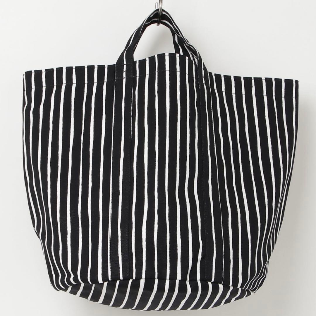 新品　marimekko ￼ Piccolo container bag