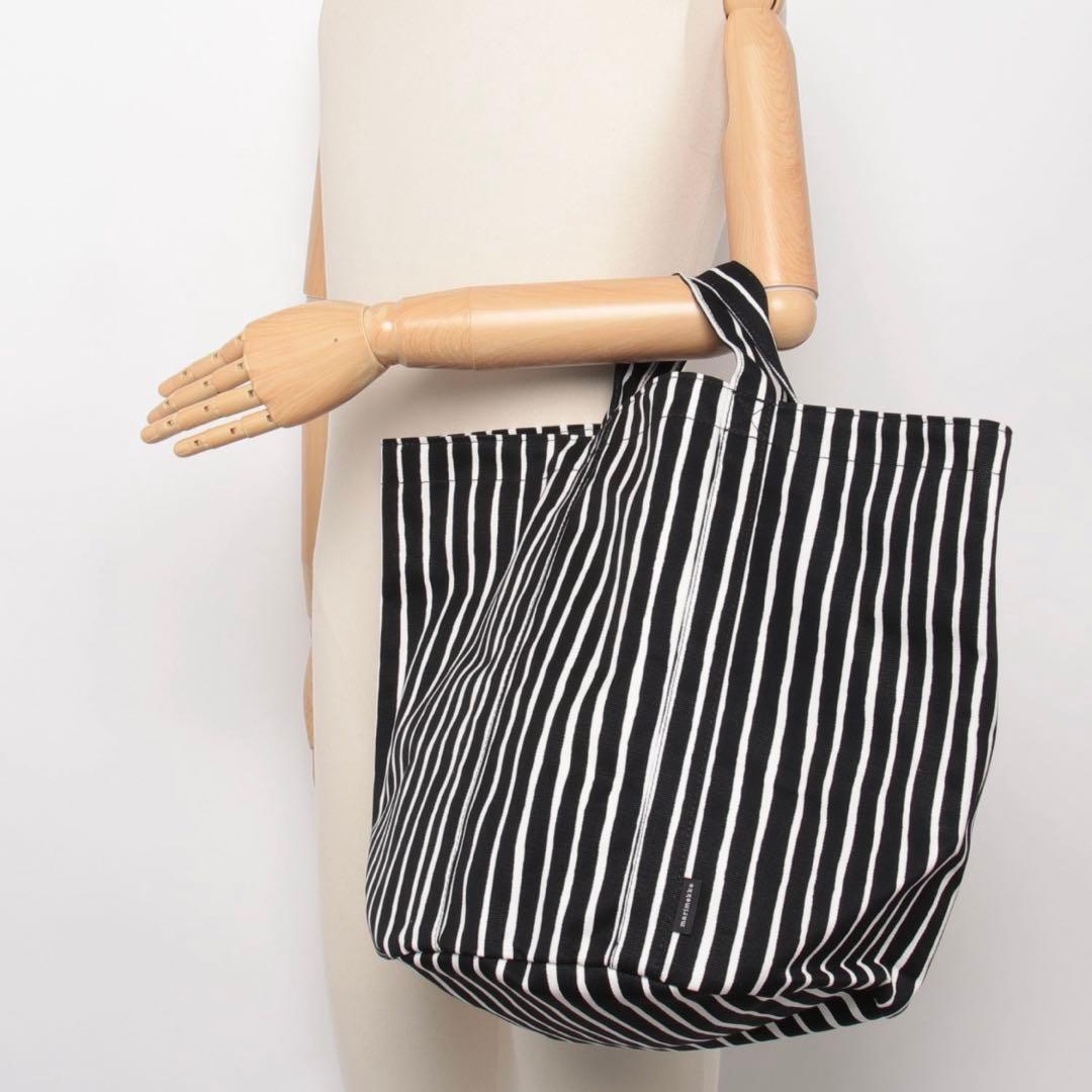 新品　marimekko ￼ Piccolo container bag