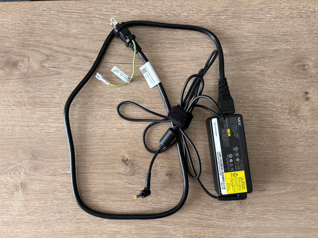 美品 LAVIE Direct N15 Slim Ryzen 5