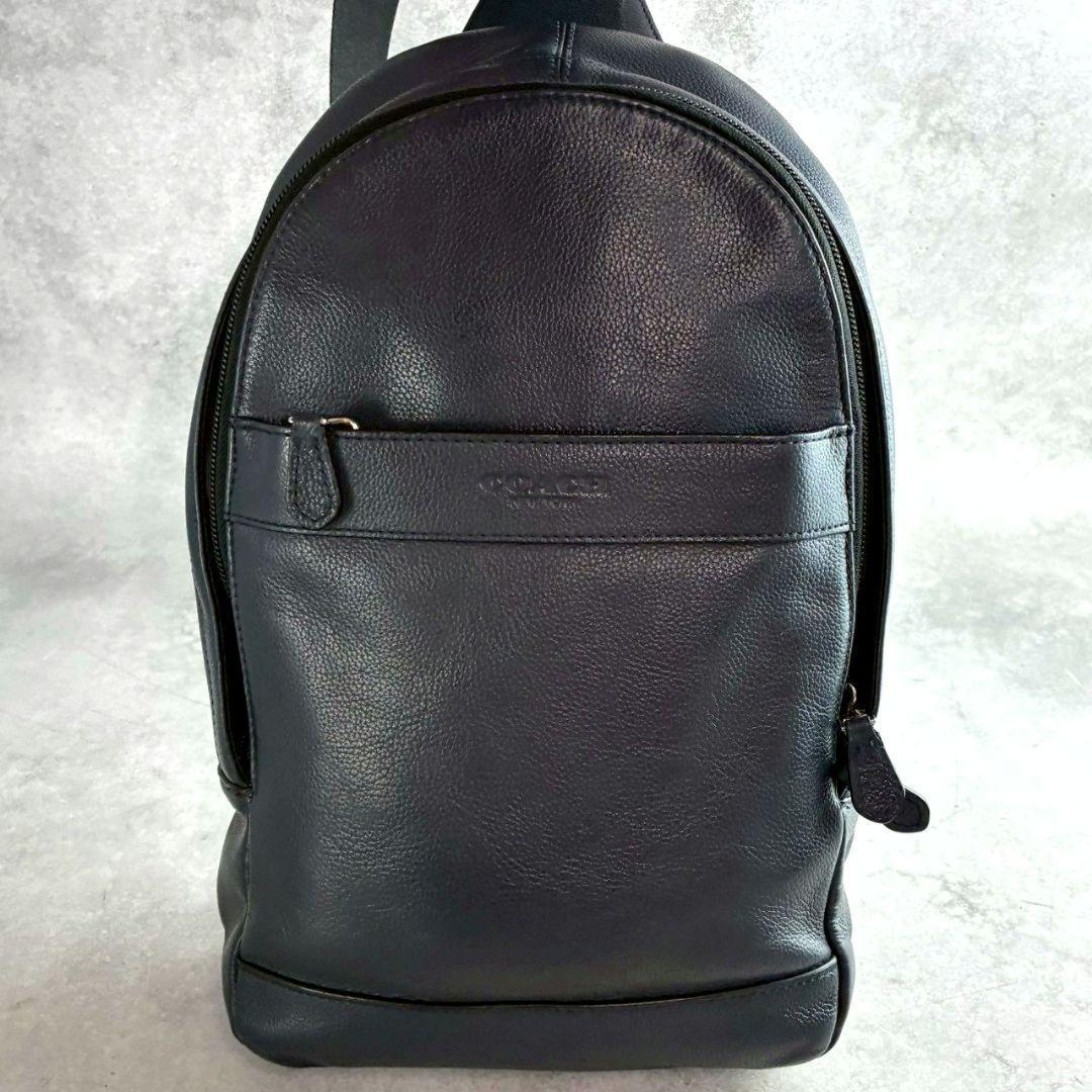 極美品 コーチ チャールズ ボディバッグ ビジネス レザー メンズ ネイビー