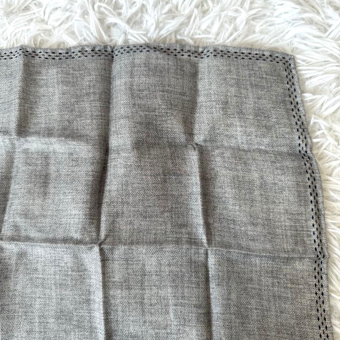 新品未使用✨ブルネロクチネリ ポケットチーフ ハンカチ シルク100% ロゴ