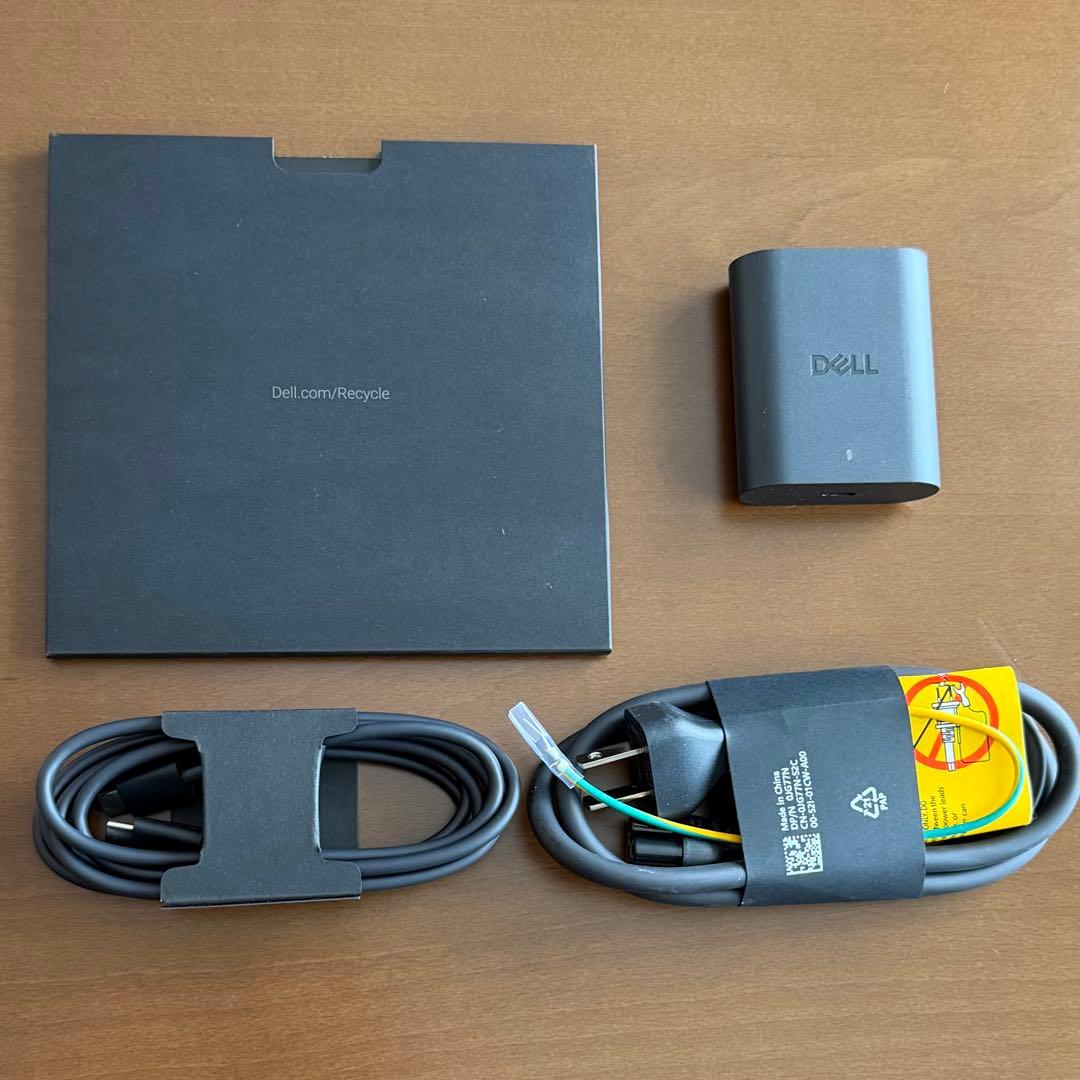 Dell XPS 13 9350 プラチナ ノートパソコン