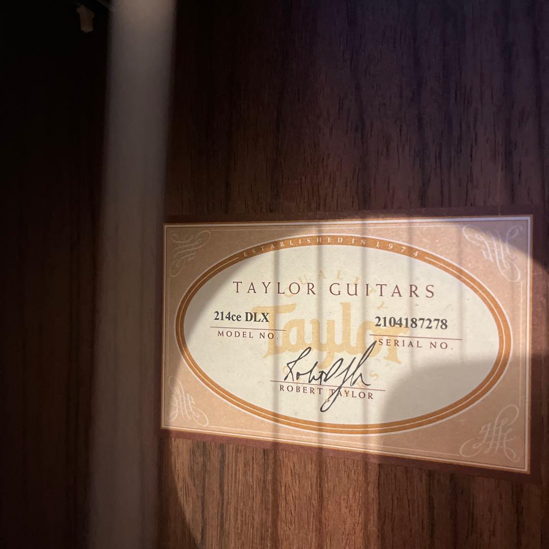 Taylor 214ce DLX アコースティックギター