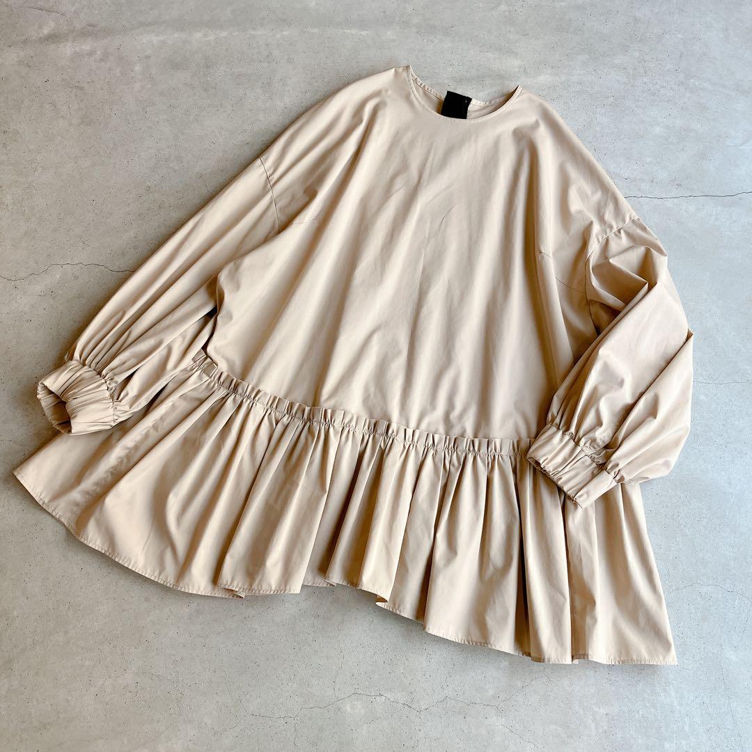 美品✦ฺランバンオンブルー　ストレッチブロードギャザーチュニック　裾フリル