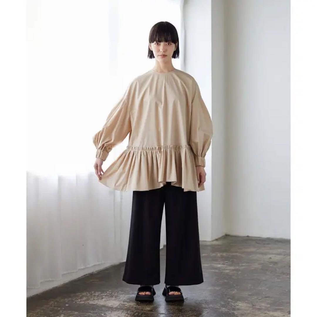 美品✦ฺランバンオンブルー　ストレッチブロードギャザーチュニック　裾フリル