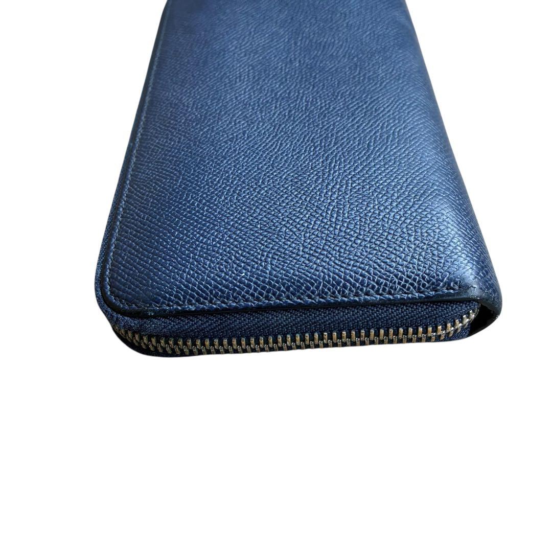 【現行モデル】BURBERRY ネイビー ラウンドファスナー レザー 長財布