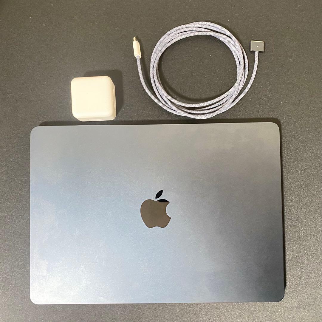 MacBookAir M2 2022 8GB ミッドナイト