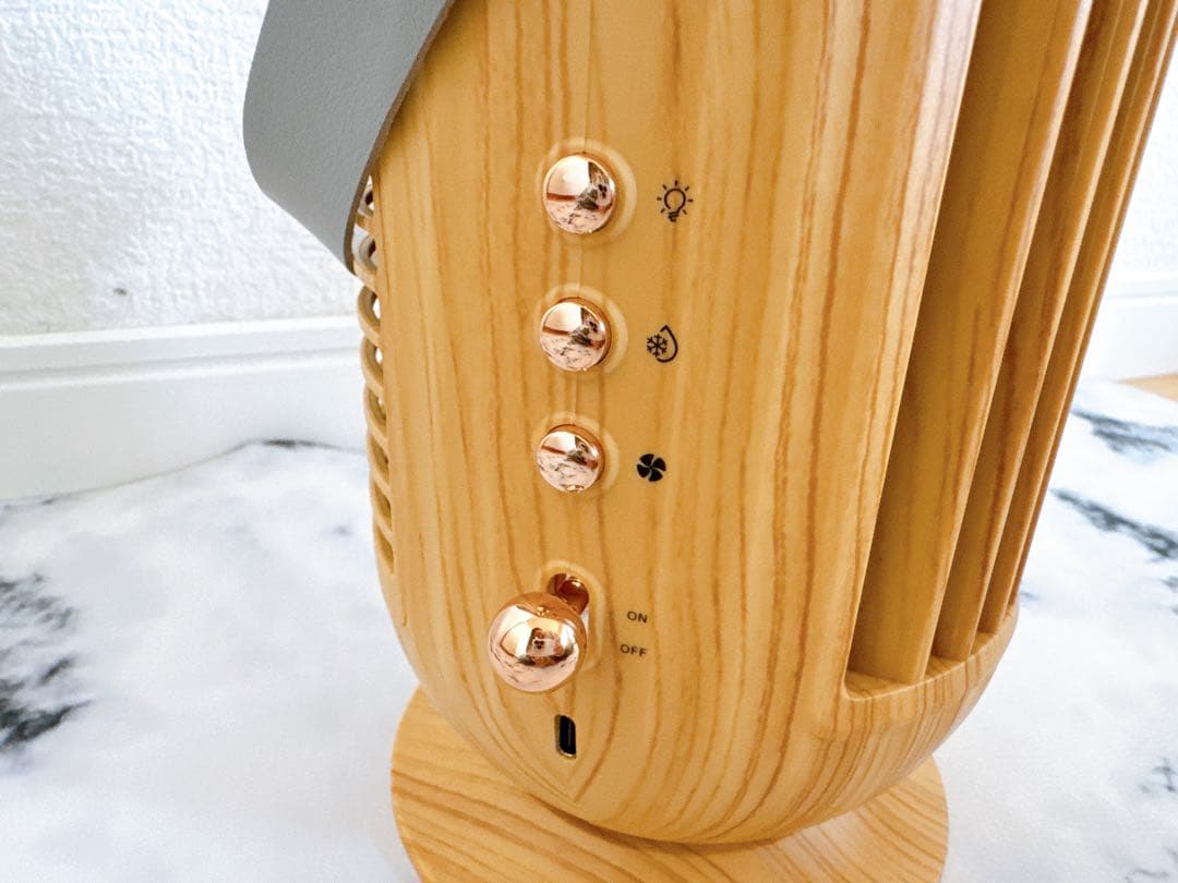 ポータブル小型デスクファン 家庭用加湿スプレー水冷ファンLEDナイトライト