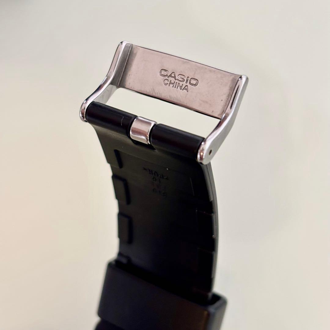 CASIO G-SHOCK GAW-100B-1A2JF 電波ソーラー　腕時計