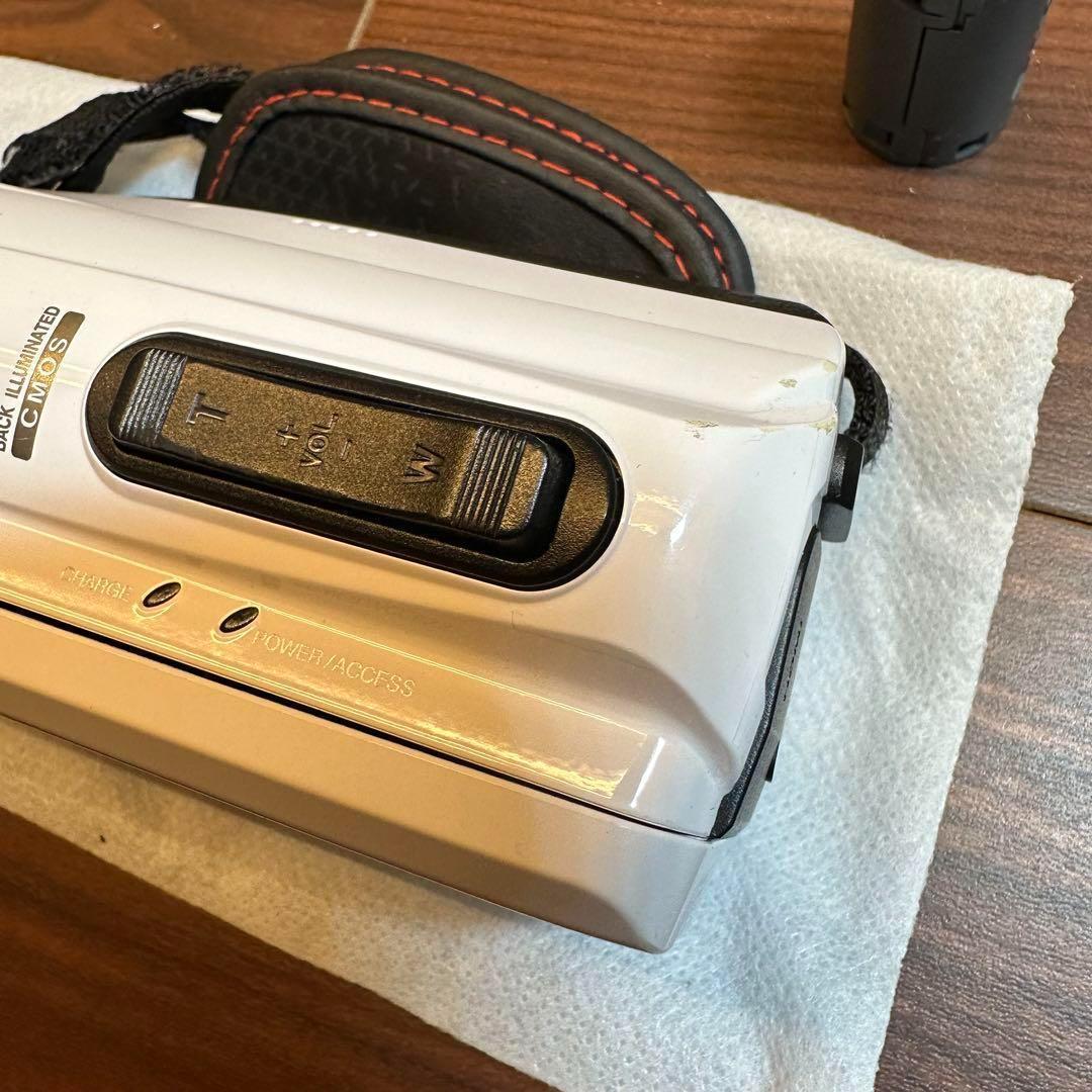 Victor JVC GZ-F100 ビデオカメラ 動作確認済み 0557