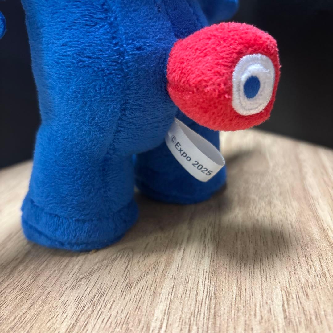 ミャクミャク　ポキポキぬいぐるみ