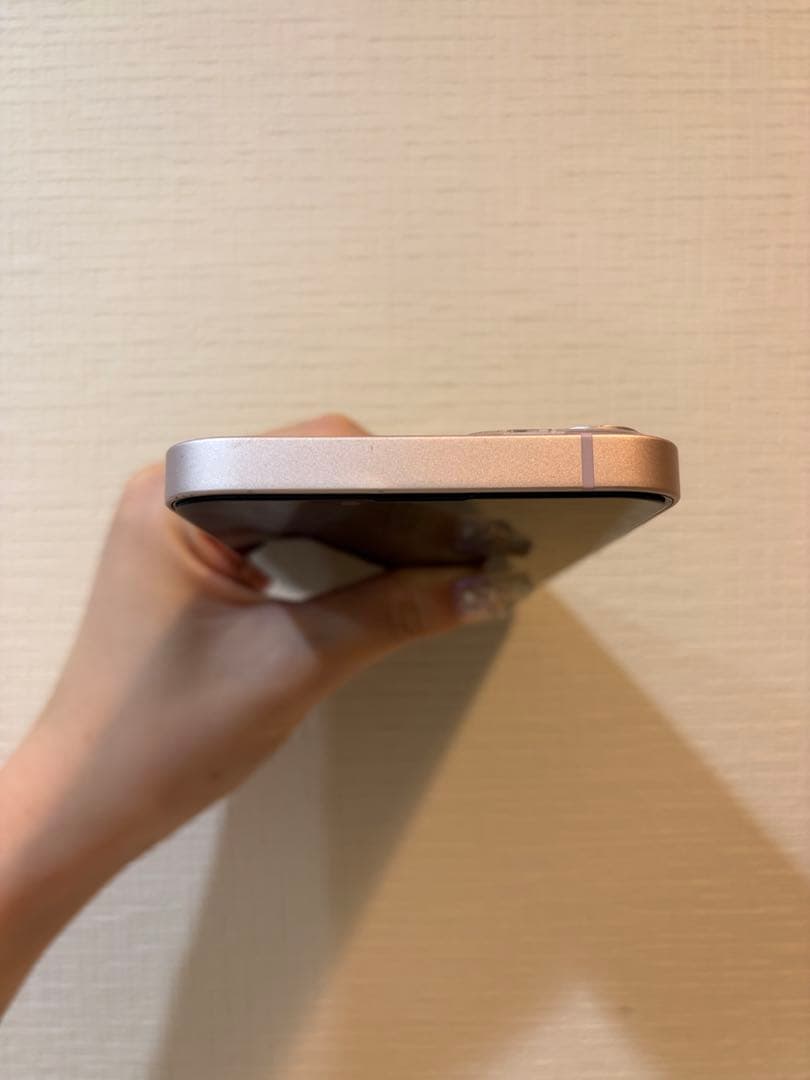 P*r様 Apple iPhone 13 本体　256GB