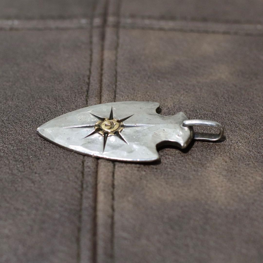 goro's ゴローズ 八本彫り ヤジリ 矢じり 大 K18