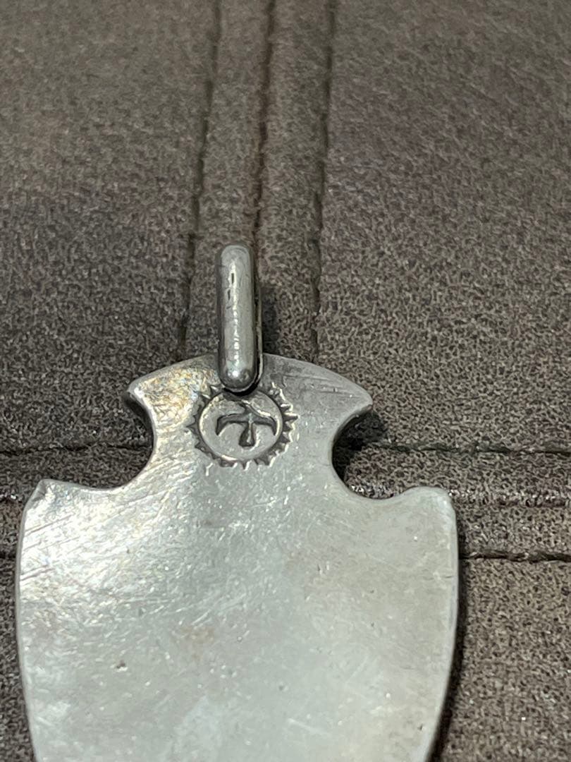 goro's ゴローズ 八本彫り ヤジリ 矢じり 大 K18