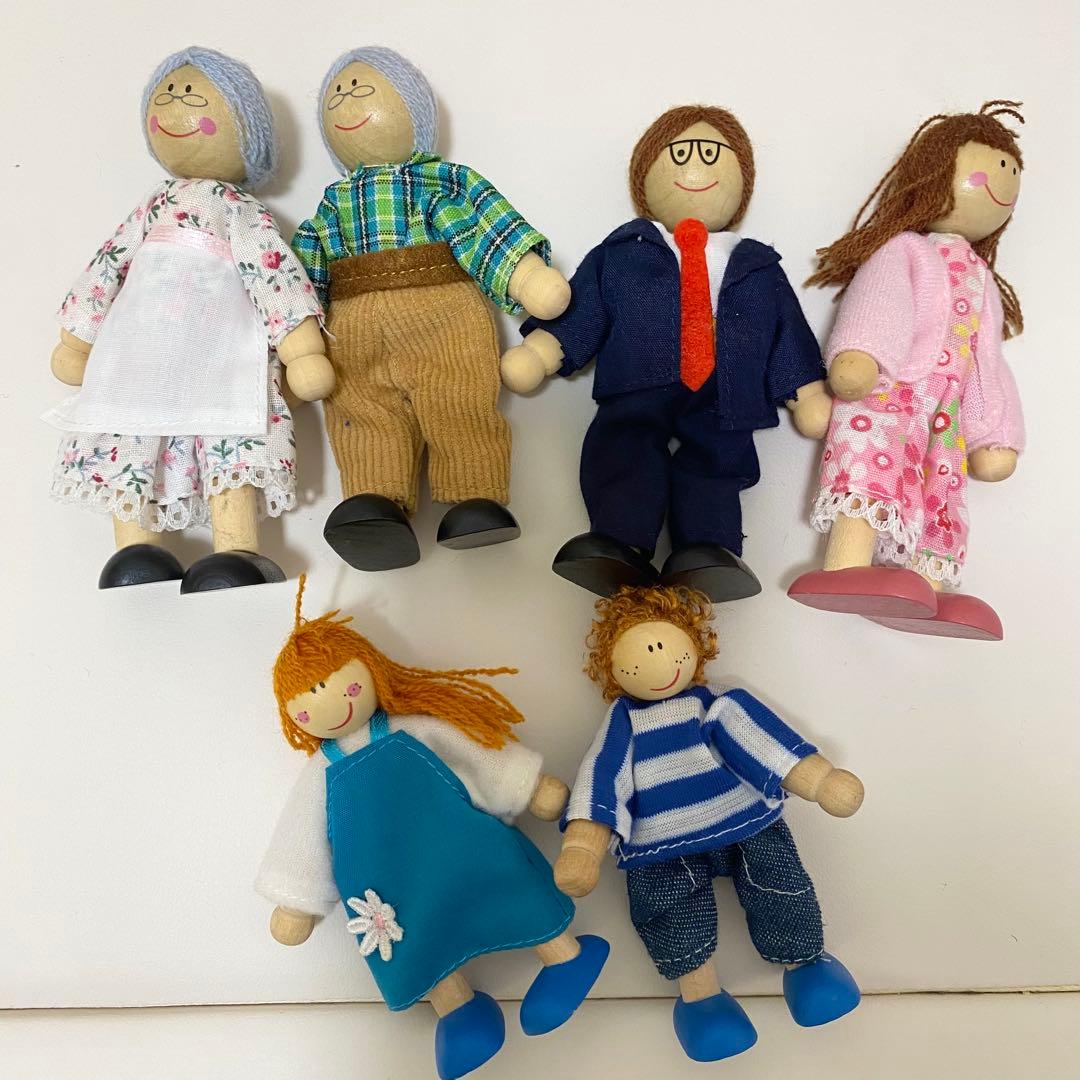 ほぼ未使用　ボーネルンド マイドールハウスセット 木製　箱・人形・家具付き