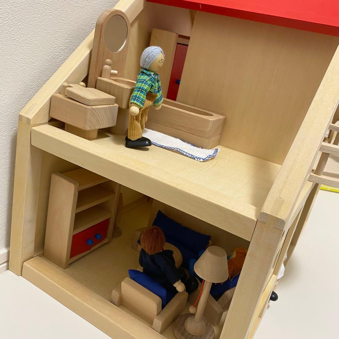 ほぼ未使用　ボーネルンド マイドールハウスセット 木製　箱・人形・家具付き