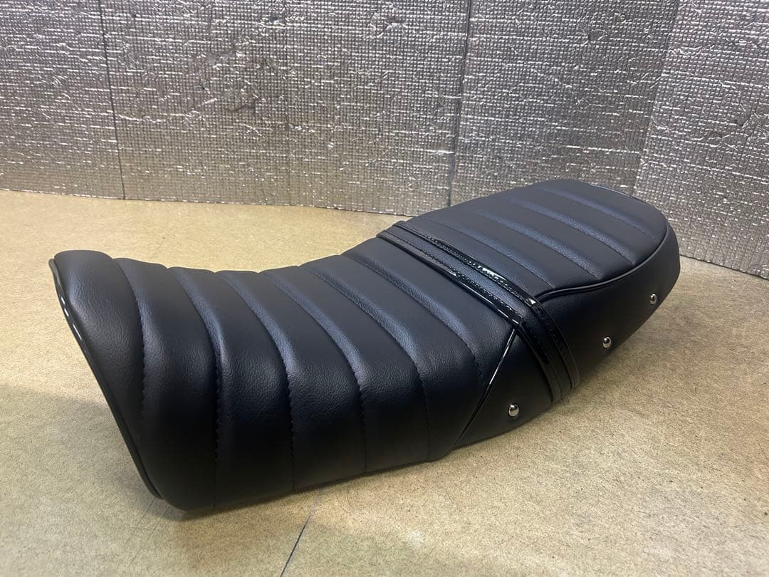 送料無料☆新品☆エイプ100用あんこ抜きタックロールシート☆リベット仕様☆