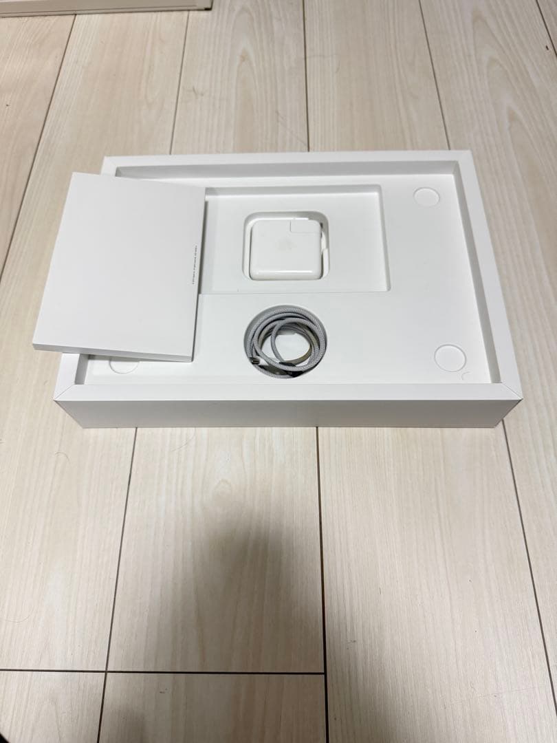 極美品MacBook Pro M3 14インチ 494GB