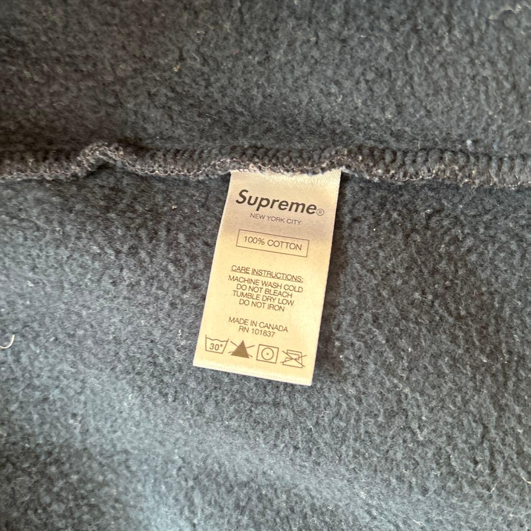 htriksi 　supreme スモールボックスロゴ　ZIPパーカー