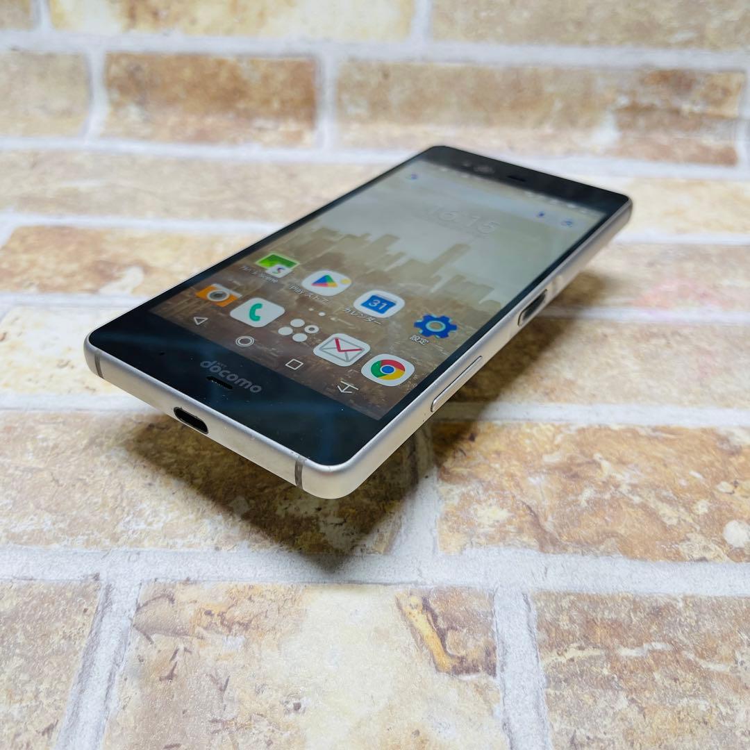 SIMフリー arrows NX 32GB アイボリーホワイト 電池良好