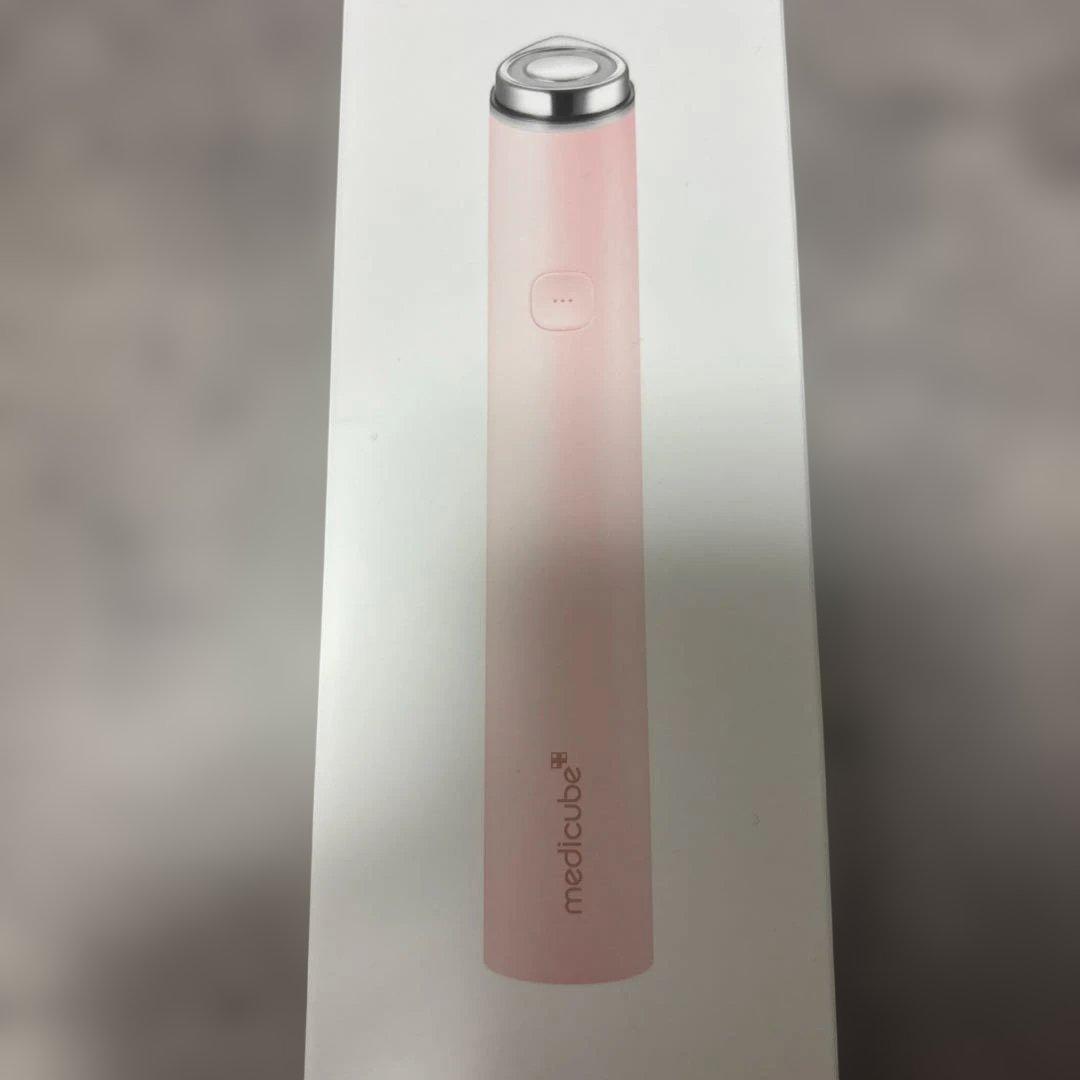 ブースタープロミニ 美顔器 ピンク　medicube ミニ