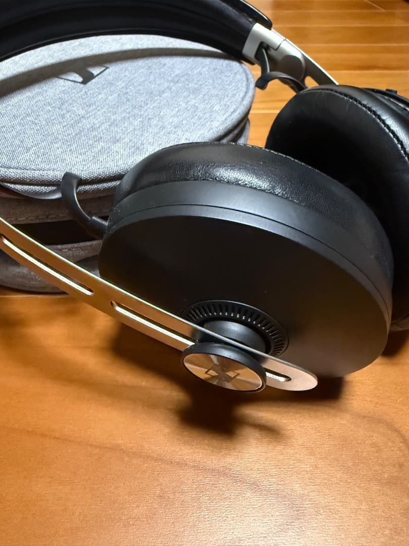 ヘッドホン SENNHEISER MOMENTUM M3AEBTXL