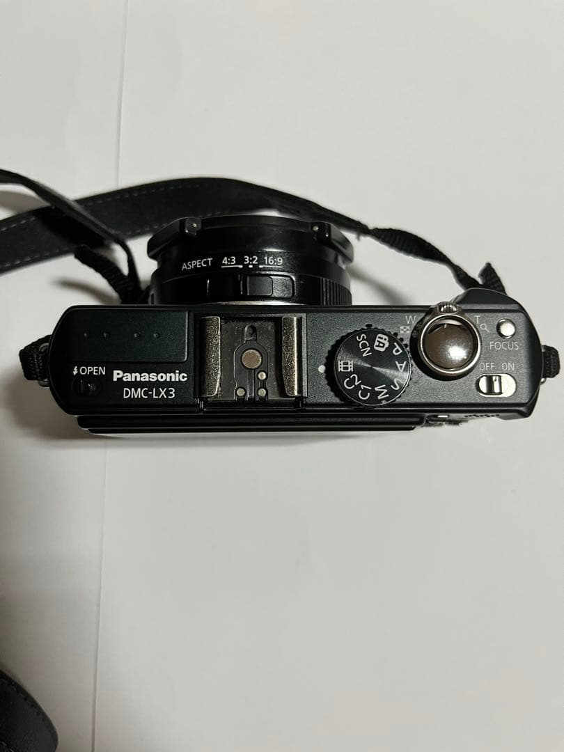 Panasonic LUMIX DMC-LX3 本体 バッテリー/充電器付