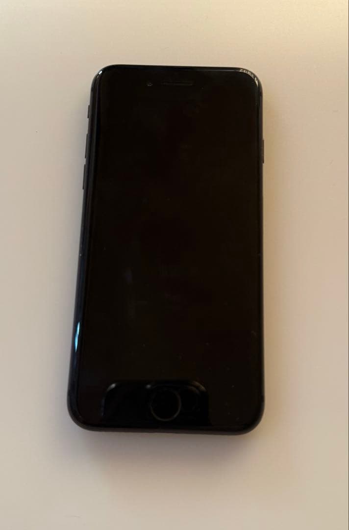 iPhone 8 256GB スペースグレイ 本体