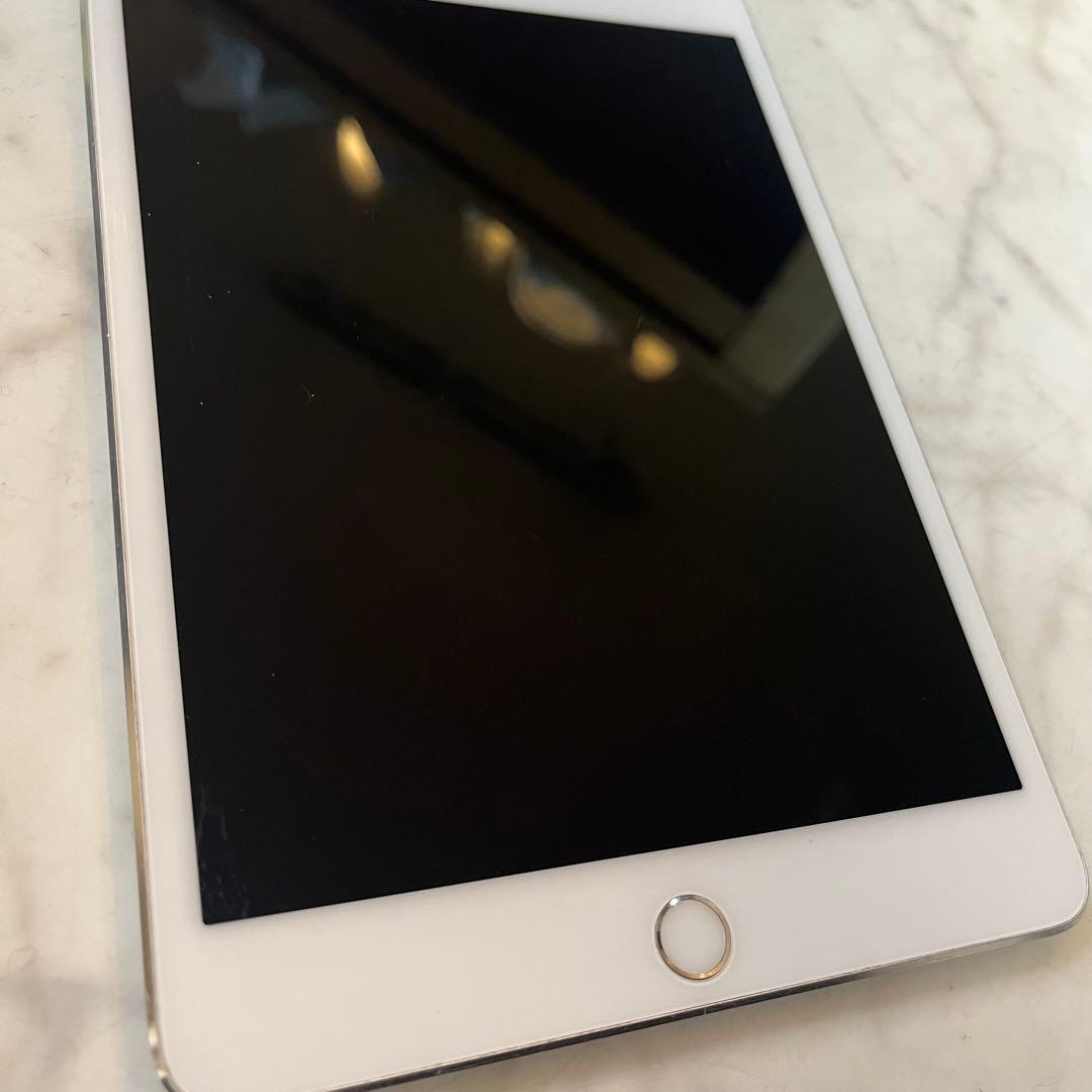 iPad mini4 Wi-Fi + Cellular 16GB SIMフリー