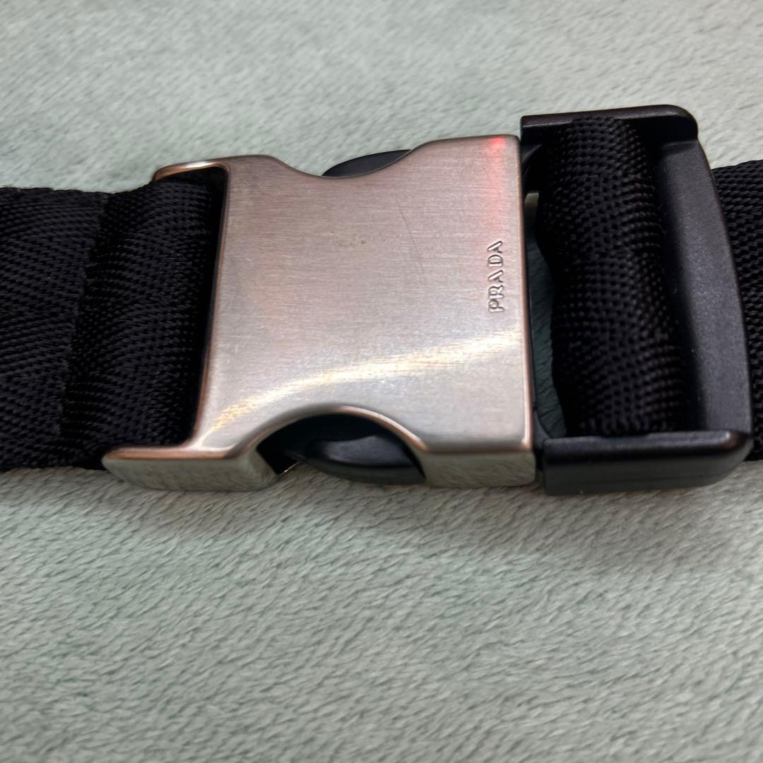 プラダ　ウエストポーチ　ウエストバッグ　黒　ナイロン