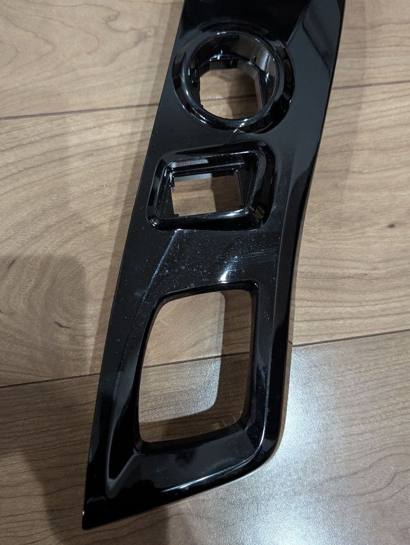 トヨタ プリウスα インテリアパネル G’s 後期用　インパネ　オマケ付