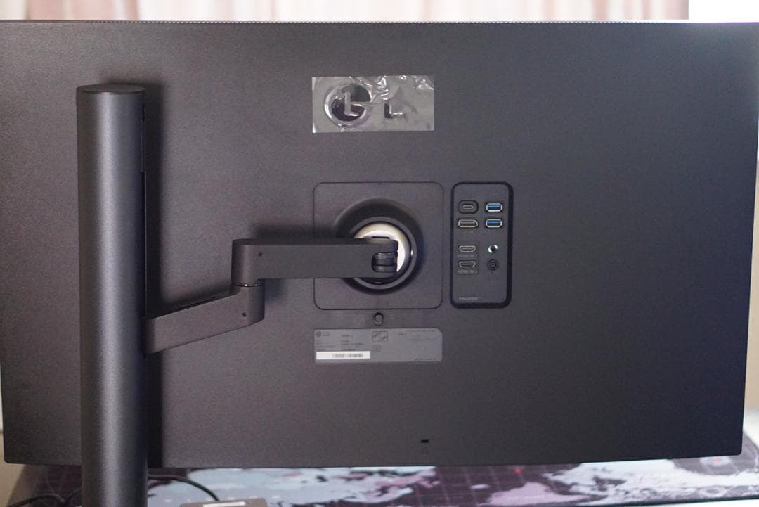 ディスプレイ・モニター本体 LG 32UN880 Monitor UltraFine Ergo