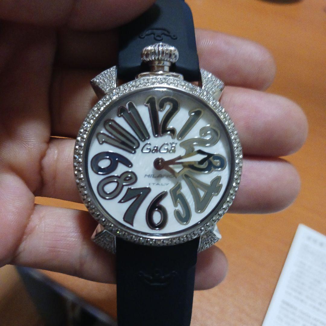 ぷ*る様 正規品！GaGa MILANOマヌアーレ、ダイヤ巻き！原宿店購入