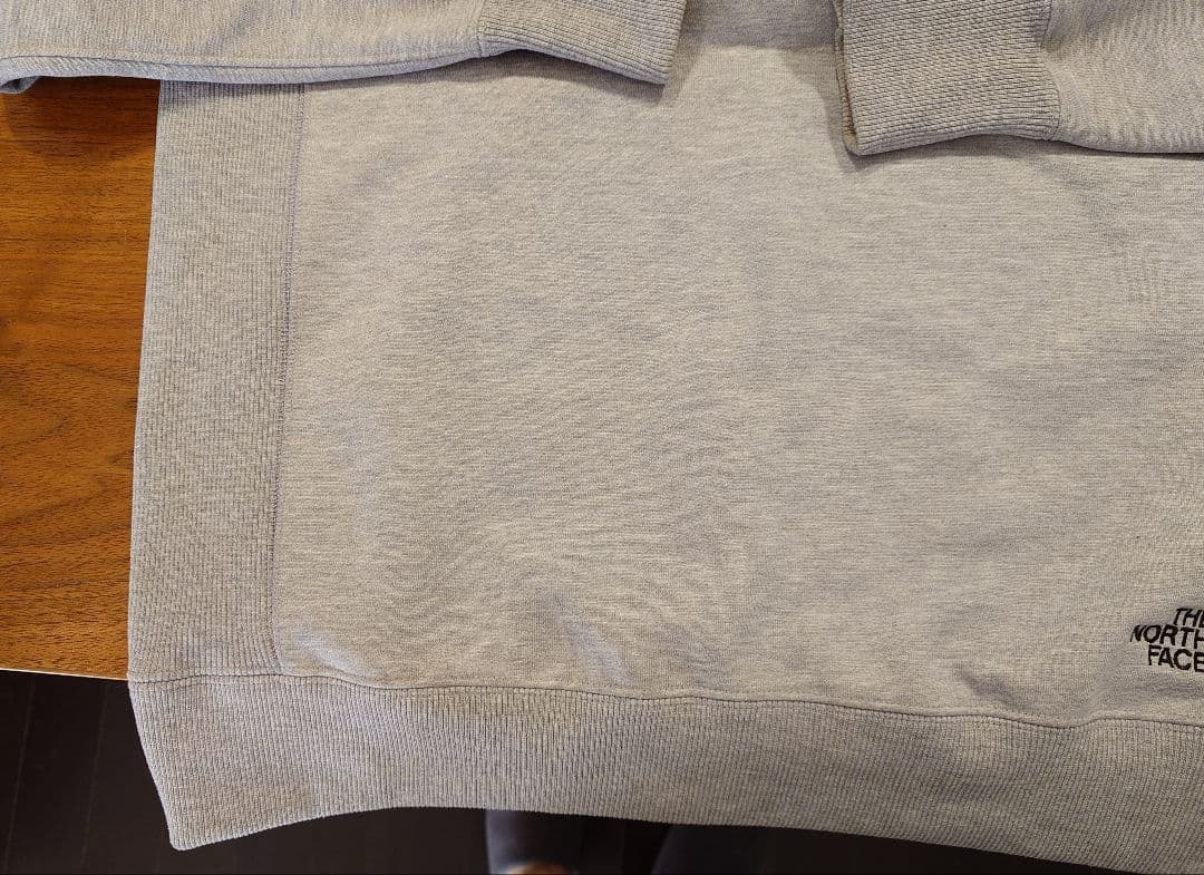 ノースフェイス クルーネック サイドリブ仕立て