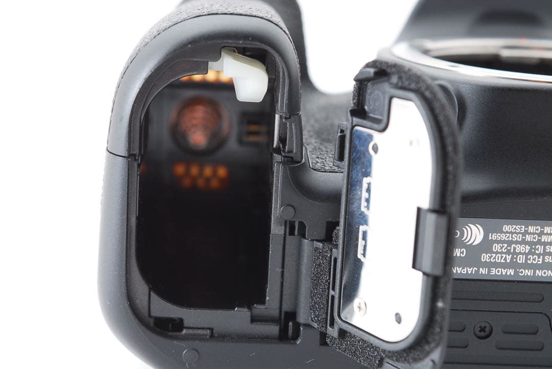 Wi-Fi/動画/Canon EOS 80D標準&望遠ダブルレンズセット