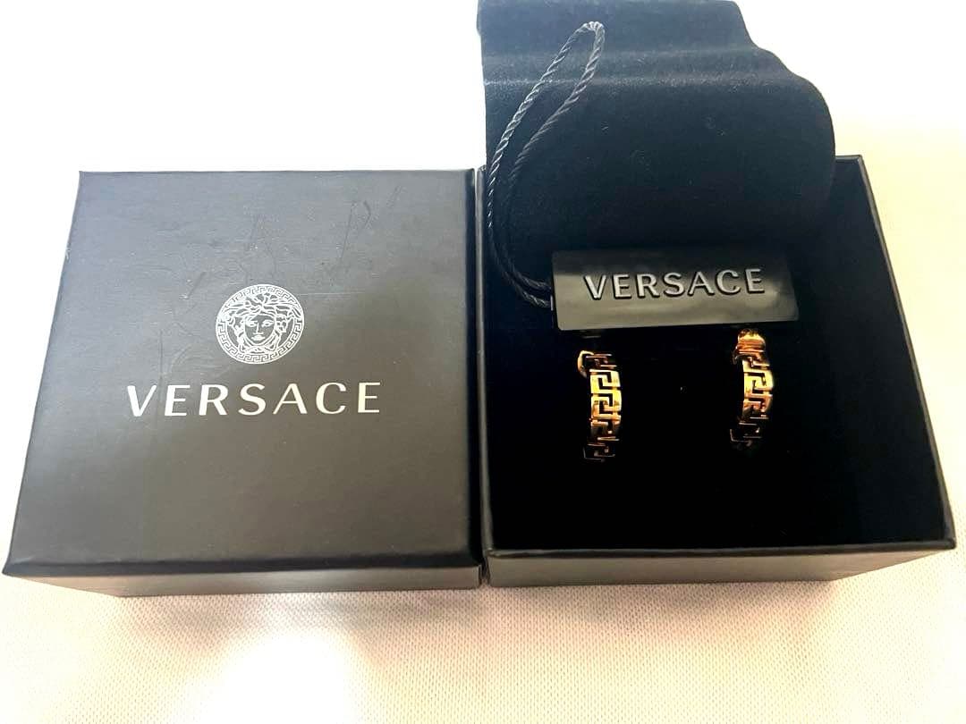 値下げ　VERSACE（ヴェルサーチ）グレカ フープピアス イヤリング　ゴールド