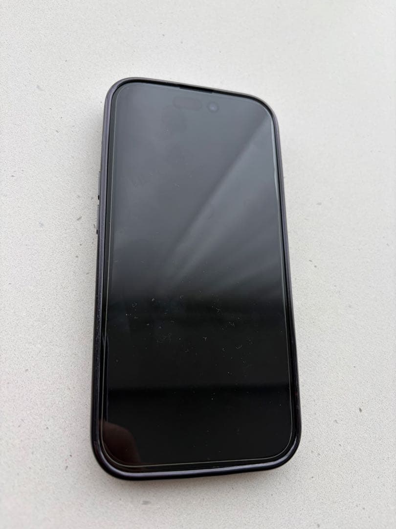 iPhone 15 ブラック 本体