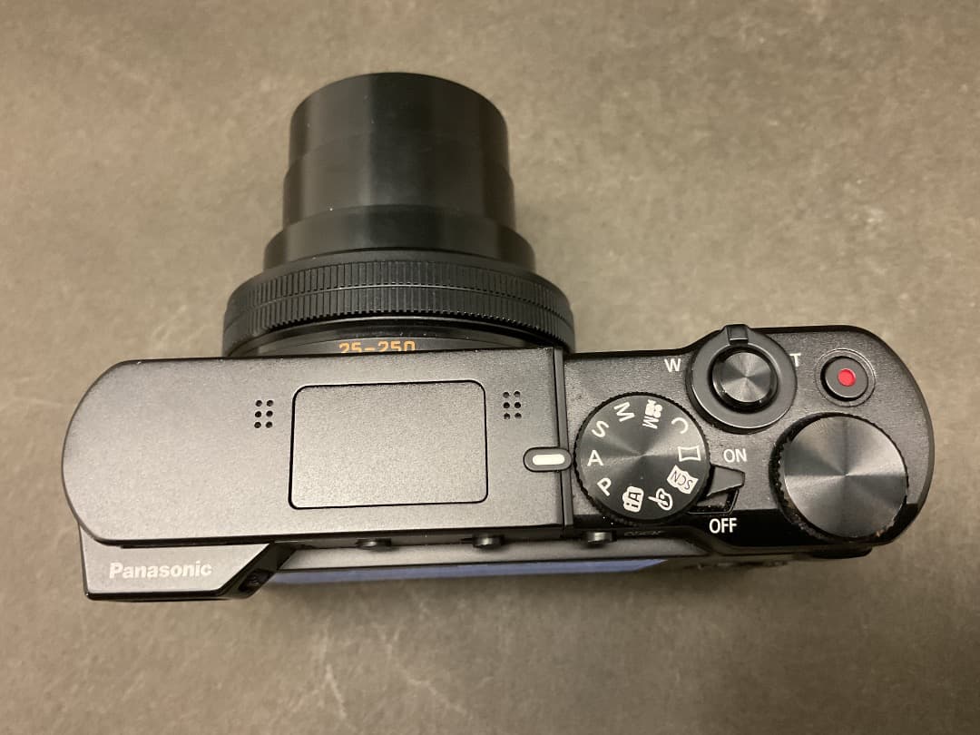 Panasonic パナソニック　DMC-TX1　コンデジ