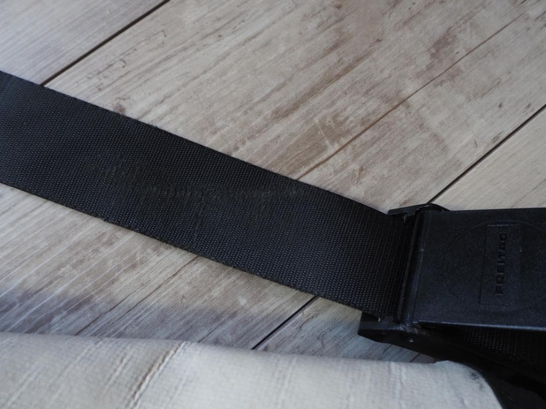 フライターグ　F12 ドラグネット