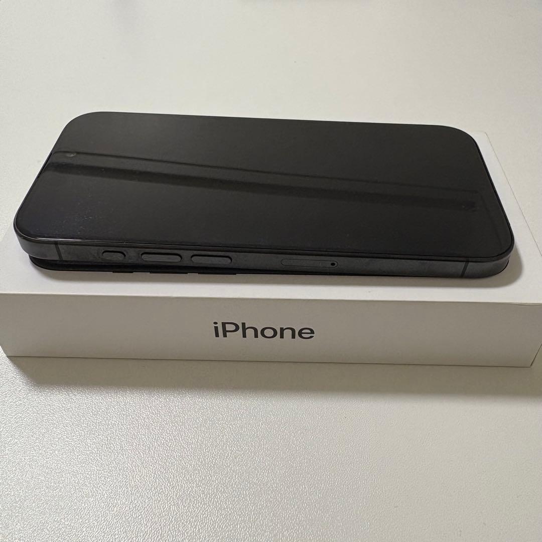 Apple iPhone15pro ブラックチタニウム 128GB