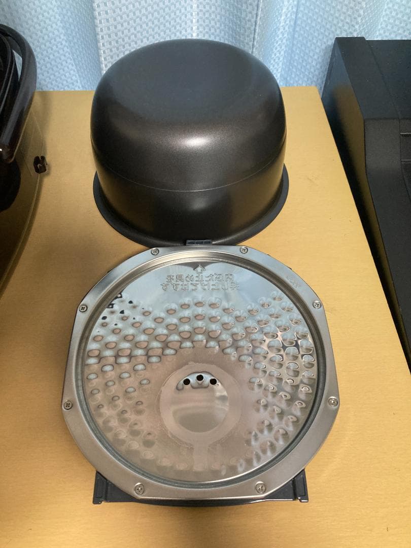 ★美品★2019 年製 Zojirushi NP-VZ10 炊飯器 5.5合