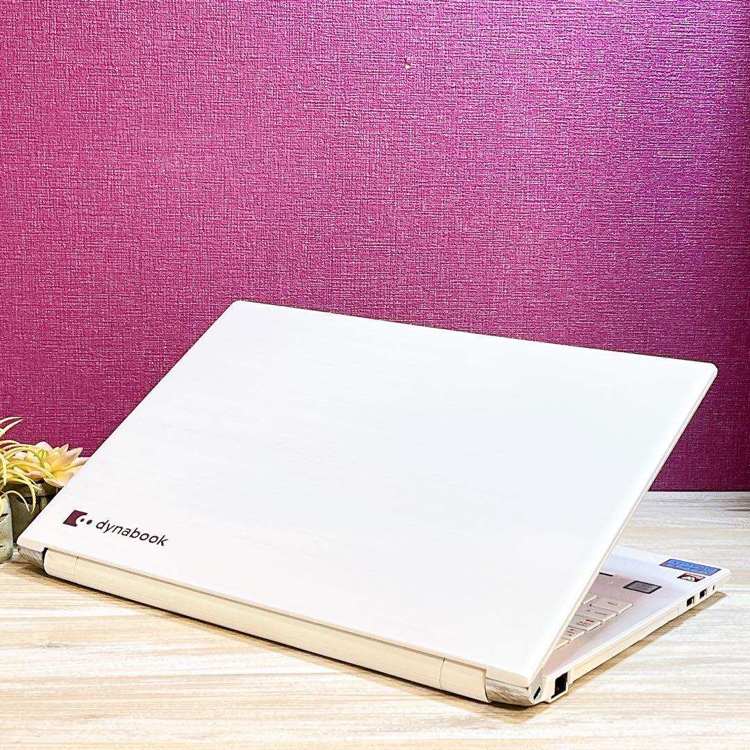 dynabook Core i7 8GB SSHD1TB ブルーレイ Win11