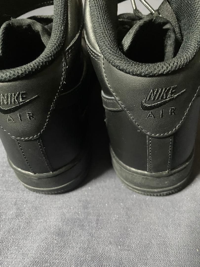 未使用NIKE AIR FORCE 1 MID '07 \"All Black\"
