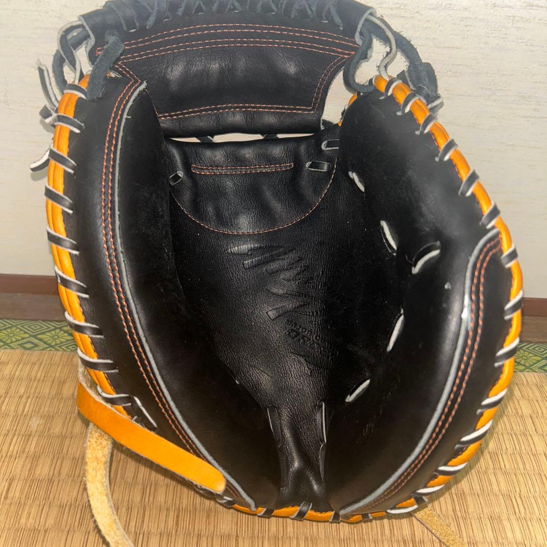 MIZUNO 軟式グローブ 黒/オレンジ 日本製