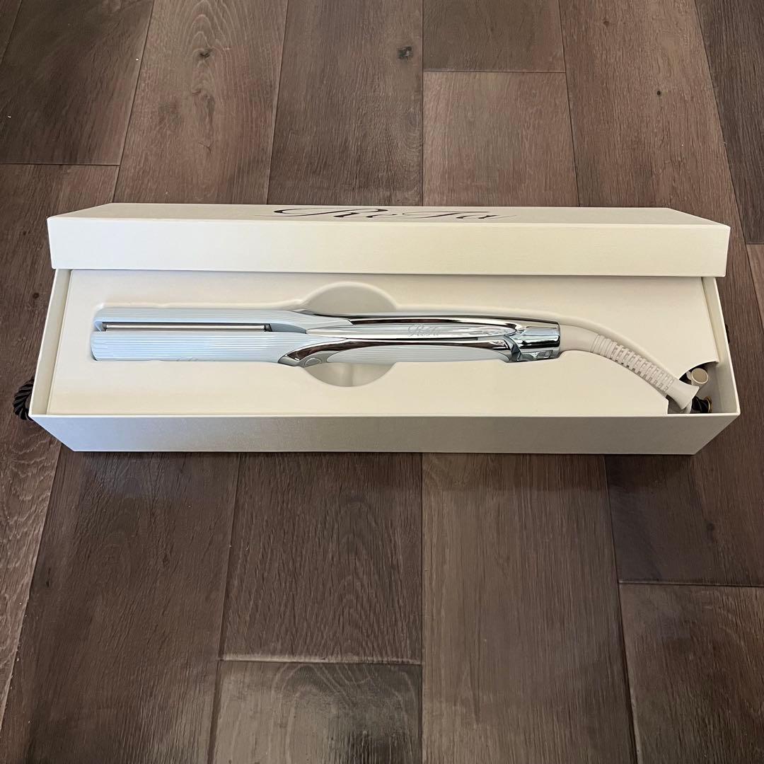 【新品】ReFa リファ ストレートアイロンプロ ホワイト