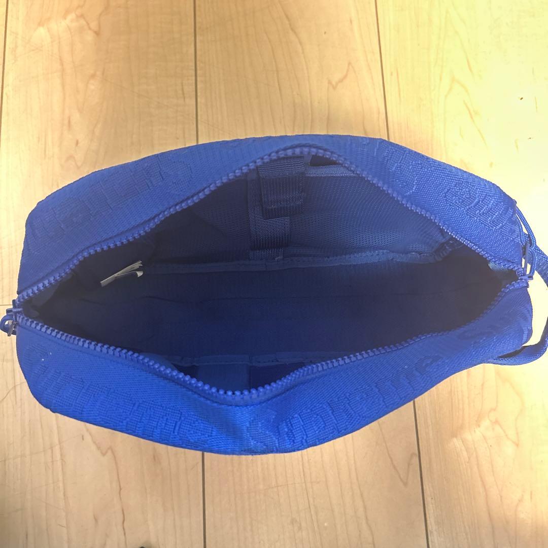 supreme ユーティリティバッグ　青